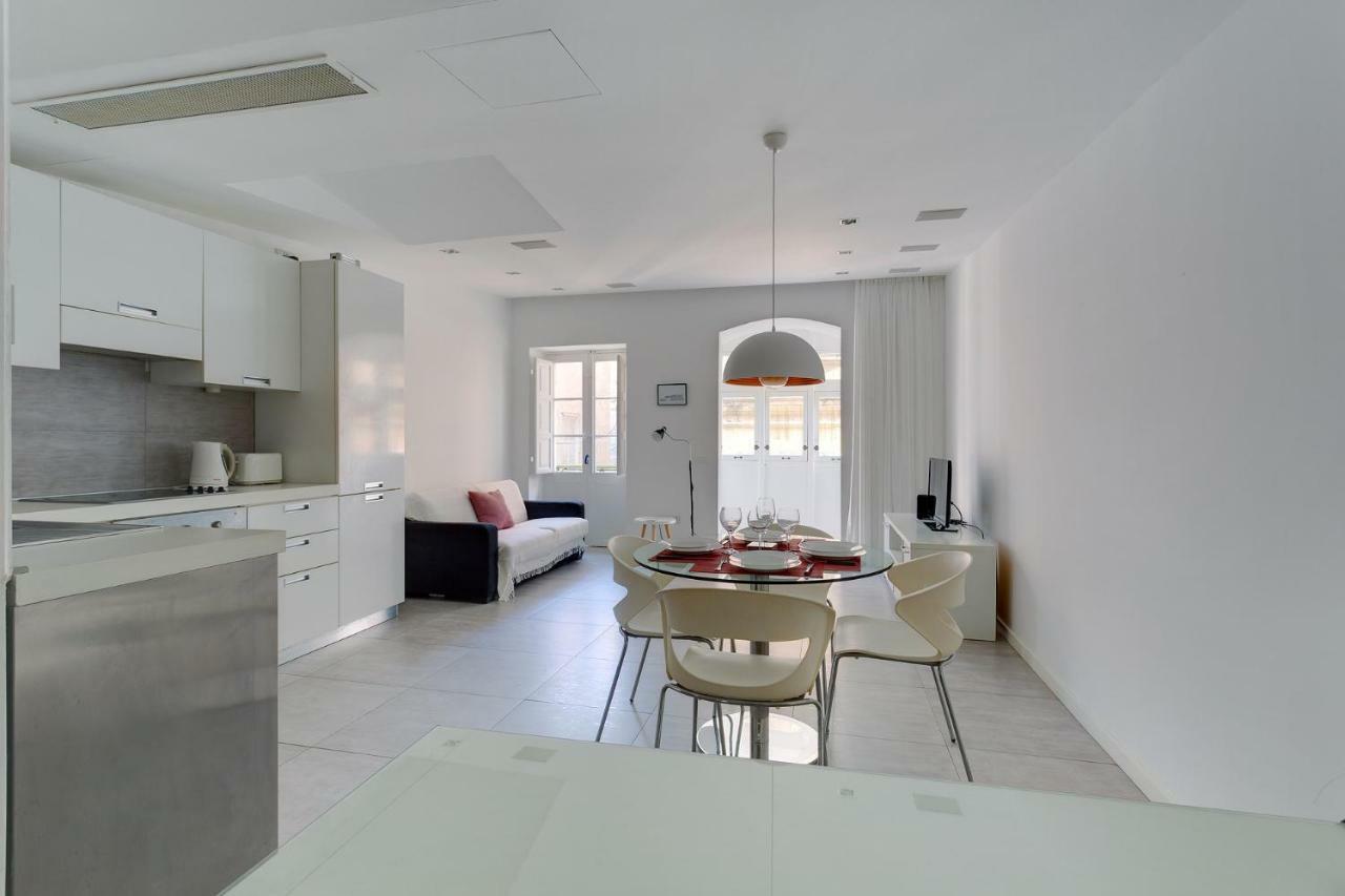 Valletta Studio Apartment ภายนอก รูปภาพ