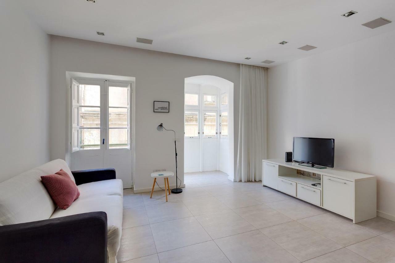 Valletta Studio Apartment ภายนอก รูปภาพ